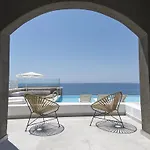 Villa Elements