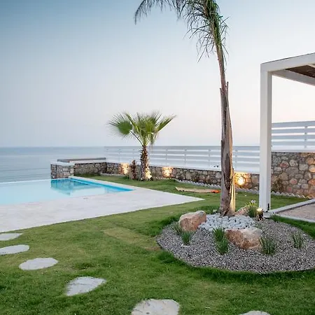 Villa Elements Lardos