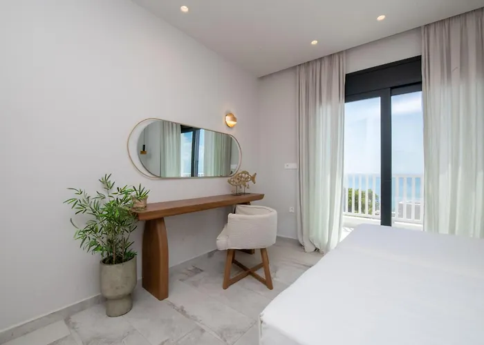 Elements Villa Lardos