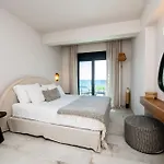 Elements Villa Lardos