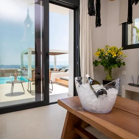 Elements Villa Lardos