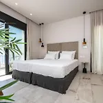 Elements Лардос