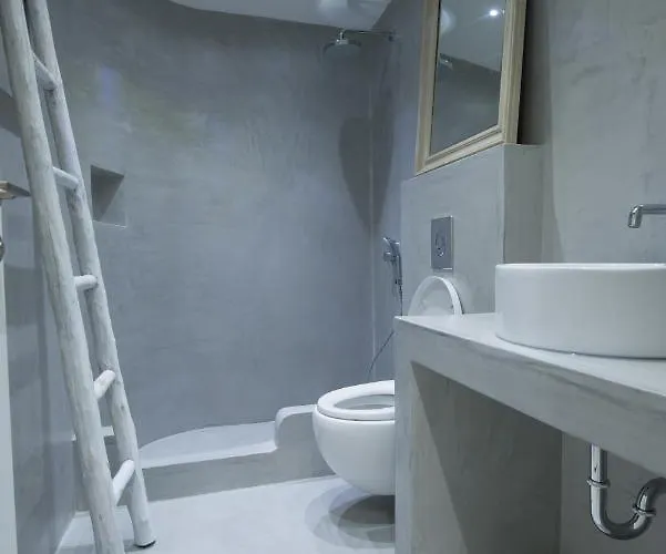 Elements لاردوس